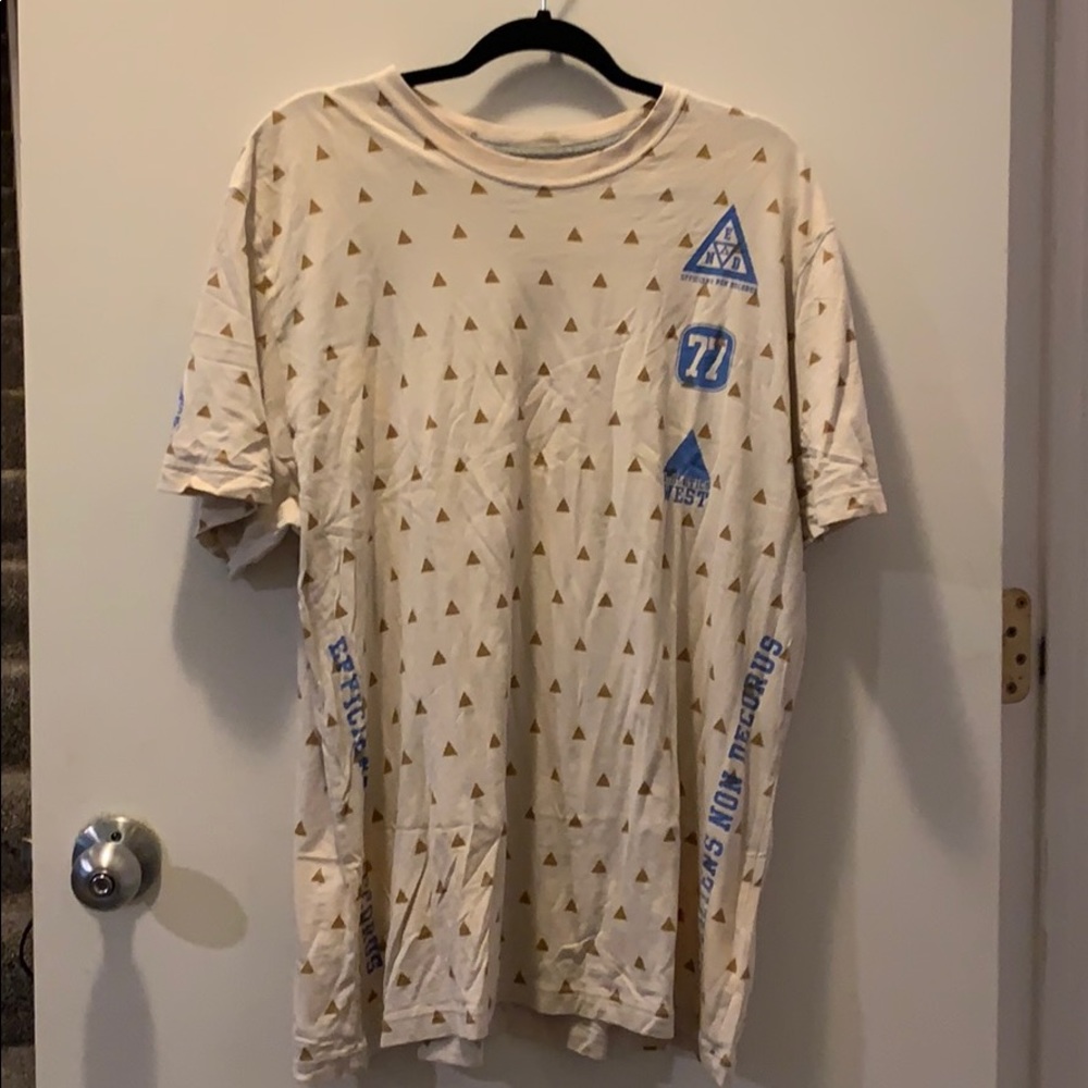 Nike T-shirt